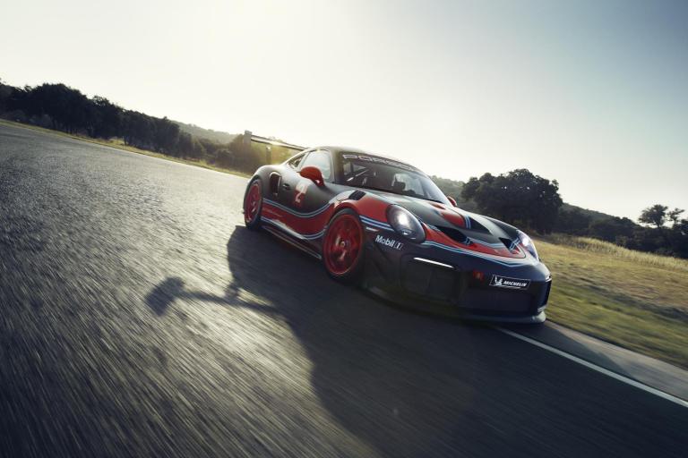  Porsche 911 GT2 RS Clubsport with 700 hp unveiled